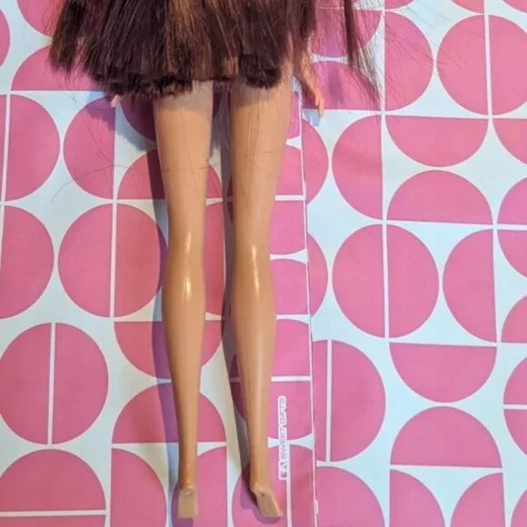 DONATE SOON Teresa Barbie Cut 'n Style Doll 2002 Mattel 56893 - Picture 5 of 7